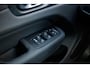 Volvo XC60 Plug-in Hybrid T6 AWD Plus Black Edition | Bowers & Wilkins Audio | Luchtvering | Stoelmassage | Stoelverwarming en Ventilatie | Head-up Display | 360 Camera | Schuif-/Kanteldak| Getint glas | Alarm | Trekhaak |
