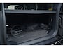 Land Rover Defender 110 2.0 P300e X-Dynamic HSE I Pano I 22 Inch I Head-up I Trekhaak I