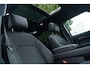 Land Rover Defender 110 2.0 P300e X-Dynamic HSE I Pano I 22 Inch I Head-up I Trekhaak I