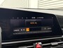 Kia Niro Hybrid 1.6 GDi DynamicPlusLine Schuif-/kanteldak, Trekhaak, Dodehoek detectie, Nieuw geleverd, Parkeersensoren v&a, Stoel- & stuurwiel verwarming, Navigatie, Apple CarPlay/Android Auto, Achteruitrij camera