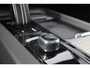 Volvo XC60 2.0 T6 Plug-in Hybrid AWD R-Design | PHEV | Lichtmetalen Velgen 21 inch | LED Koplampen Adaptief | Achteruitrijcamera | Panoramadak | Head-up Display | Sportstoelen | Navigatie | Apple Carplay | Android Auto | Keyless Entry | Elektrische Achterklep | Stoelverwarming