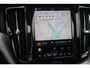 Volvo XC60 2.0 T6 Plug-in Hybrid AWD R-Design | PHEV | Lichtmetalen Velgen 21 inch | LED Koplampen Adaptief | Achteruitrijcamera | Panoramadak | Head-up Display | Sportstoelen | Navigatie | Apple Carplay | Android Auto | Keyless Entry | Elektrische Achterklep | Stoelverwarming