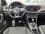 Volkswagen T-Roc 1.5 TSI R-Line / AUTOMAAT/ APP-CONNECT/ PARK.SENSOREN V+A/ CAMERA/ ELEK.ACHTERKLEP/ KEYLESS/ ACC/ DODEHOEK/ DIGITAL DASH/ NAVI/ DAB/ CLIMA/ LED/ 18'' LMV