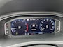 Volkswagen T-Roc 1.5 TSI R-Line / AUTOMAAT/ APP-CONNECT/ PARK.SENSOREN V+A/ CAMERA/ ELEK.ACHTERKLEP/ KEYLESS/ ACC/ DODEHOEK/ DIGITAL DASH/ NAVI/ DAB/ CLIMA/ LED/ 18'' LMV