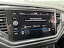 Volkswagen T-Roc 1.5 TSI R-Line / AUTOMAAT/ APP-CONNECT/ PARK.SENSOREN V+A/ CAMERA/ ELEK.ACHTERKLEP/ KEYLESS/ ACC/ DODEHOEK/ DIGITAL DASH/ NAVI/ DAB/ CLIMA/ LED/ 18'' LMV
