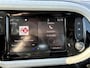 Renault Twingo Z.E. R80 E-Tech Equilibre 22 kWh / SOH 96,5% / Airco / Parkeersensoren / Navigatie d.m.v. Apple Carplay/Android auto /