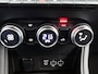 Renault Captur 1.0 TCe Techno 90PK | Apple CarPlay/Android Auto | Autonomous Emergency Braking | Cruise control | Electronic Climate control | Kunstlederen/stof bekleding | LED koplampen | Lichtmetalen velgen 17" | Navigatiesysteem | Rijstrooksensor met correctie