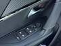 Peugeot e-2008 EV GT Avantage 54 kWh 360 camera | SOH 97% | Keyless | Stand kachel | Interieurverlichting | Adeptieve cruise control | Apple carplay & Android auto
