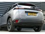 Peugeot e-2008 EV 156PK 54KWH ALLURE AUTOMAAT / NAVI / CLIMA / CAMERA / 17"LMV / FULL-LED / PDC / BLUETOOTH / CRUISECONTROL / 1E EIGENAAR / SCHITTERENDE STAAT !!