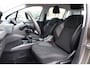 Peugeot 2008 1.2 PureTech Blue Lion, keurige auto, navigatie, PDC, ijskoude airco