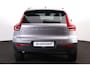Volvo XC40 B3 Plus Dark - IntelliSafe Assist & Surround - 360º Camera - Harman Kardon audio - Adaptieve LED koplampen - Verwarmde voorstoelen & stuur - Parkeersensoren voor & achter - Elektr. bedienb. voorstoelen met geheugen links - Draadloze tel. lader - Standkachel - Extra getint glas - 18' LMV
