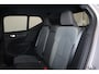 Volvo XC40 B3 Plus Dark - IntelliSafe Assist & Surround - 360º Camera - Harman Kardon audio - Adaptieve LED koplampen - Verwarmde voorstoelen & stuur - Parkeersensoren voor & achter - Elektr. bedienb. voorstoelen met geheugen links - Draadloze tel. lader - Standkachel - Extra getint glas - 18' LMV