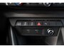 Audi A1 citycarver 30 TFSI 110 pk | S-line | Carplay | Sfeer | Stoelverwarming