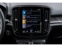 Volvo XC40 1.5 T4 Plug-in Hybrid Plus Dark | PHEV | Harman Kardon Audio | Achteruitrijcamera | Parkeersensoren | Elektrische Achterklep | Keyless Entry | Cruise Control Adaptief | BLIS | Lichtmetalen Velgen 19 inch | Apple Carplay | Android Auto