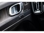 Volvo XC40 1.5 T4 Plug-in Hybrid Plus Dark | PHEV | Harman Kardon Audio | Achteruitrijcamera | Parkeersensoren | Elektrische Achterklep | Keyless Entry | Cruise Control Adaptief | BLIS | Lichtmetalen Velgen 19 inch | Apple Carplay | Android Auto