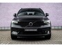 Volvo XC40 1.5 T4 Plug-in Hybrid Plus Dark | PHEV | Harman Kardon Audio | Achteruitrijcamera | Parkeersensoren | Elektrische Achterklep | Keyless Entry | Cruise Control Adaptief | BLIS | Lichtmetalen Velgen 19 inch | Apple Carplay | Android Auto