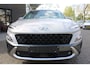 Hyundai Kona 1.6 GDI HEV Premium Navi/Leer/18"/Trekhaak "RIJKLAARPRIJS"