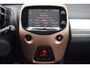 Peugeot 108 1.0 VTi Première ECC | Telefonie | Keyless | 15 Inch LMV | Camera | Isofix