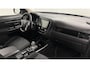 Mitsubishi Outlander 2.4 PHEV Pure TREKHAAK CARPLAY NAVI CAMERA CRUISE.