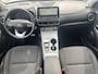 Hyundai Kona Electric EV Fashion 64 kWh / Origineel NL auto / Cruise Control Adaptief / Lane Assist / Dode Hoek Detectie / Keyless Entry & Start / Apple Carplay & Android Auto / Navigatie / Lichtmetalen Velgen 17" / Head-Up Display /