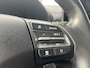 Hyundai Kona Electric EV Fashion 64 kWh / Origineel NL auto / Cruise Control Adaptief / Lane Assist / Dode Hoek Detectie / Keyless Entry & Start / Apple Carplay & Android Auto / Navigatie / Lichtmetalen Velgen 17" / Head-Up Display /