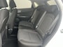 Hyundai Kona Electric EV Fashion 64 kWh / Origineel NL auto / Cruise Control Adaptief / Lane Assist / Dode Hoek Detectie / Keyless Entry & Start / Apple Carplay & Android Auto / Navigatie / Lichtmetalen Velgen 17" / Head-Up Display /