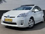 Toyota Prius 1.8 Executive Schuif-/kanteldak met zonnepanelen, Volledig dealeronderhouden! NL-auto, navigatie, stoelverwarming, JBL audio, HUD, adaptieve cruise control, parkeersensoren v&a