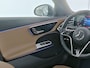 Mercedes-Benz E-klasse Estate 300 e Luxury Plug-In Hybride Trekhaak | Ledkoplampen | Distronic | Memory Voorstoelen | Zwarte Hemel | Stuur en Stoelverwarming. Inclusief 24 maanden Mercedes-Benz Certified garantie voor Europa.