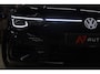Volkswagen Golf 2.0 TSI R 4Motion PERFORMANCE /AKRA/PANO/IQ/H-K/BOMVOL