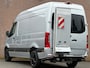 Mercedes-Benz Sprinter 319 3.0 CDI L2H2 / 7G-Tronic / Laadklep / Camera / Euro6