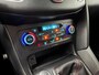 Ford Focus 1.5 ST-Line Red Edition / Stoelverwarming / Stuurverwarming / Bluetooth / 18 inch / Boekjes en historie aanwezig.