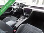 Volkswagen Passat Variant 1.5 TSI Highline Automaat|Parkeersensor v/a|Camera|Stoelverwarming.