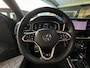 Volkswagen T-Roc 1.5 TSI R-Line Pano|Keyless|IQ|Sfeer|Camera