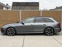Audi A4 Avant 40 TFSI quattro S edition Automaat | Panoramadak | Half leer/stof | Climate & cruise control | Zwart optiek | Sportstuur afgevlakt | LED verlichting | Getint glas | Parkeersensoren voor en achter