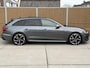 Audi A4 Avant 40 TFSI quattro S edition Automaat | Panoramadak | Half leer/stof | Climate & cruise control | Zwart optiek | Sportstuur afgevlakt | LED verlichting | Getint glas | Parkeersensoren voor en achter