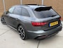 Audi A4 Avant 40 TFSI quattro S edition Automaat | Panoramadak | Half leer/stof | Climate & cruise control | Zwart optiek | Sportstuur afgevlakt | LED verlichting | Getint glas | Parkeersensoren voor en achter