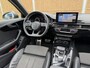 Audi A4 Avant 40 TFSI quattro S edition Automaat | Panoramadak | Half leer/stof | Climate & cruise control | Zwart optiek | Sportstuur afgevlakt | LED verlichting | Getint glas | Parkeersensoren voor en achter