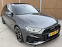 Audi A4 Avant 40 TFSI quattro S edition Automaat | Panoramadak | Half leer/stof | Climate & cruise control | Zwart optiek | Sportstuur afgevlakt | LED verlichting | Getint glas | Parkeersensoren voor en achter