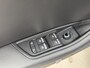 Audi A4 Avant 40 TFSI quattro S edition Automaat | Panoramadak | Half leer/stof | Climate & cruise control | Zwart optiek | Sportstuur afgevlakt | LED verlichting | Getint glas | Parkeersensoren voor en achter