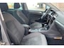 Volkswagen Golf 1.6 TDI DSG Comfortline Business, Origineel NL, Carplay, Adaptive Cruise, Stoelverwarming, PDC, Navigatie, Massage.