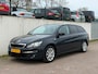 Peugeot 308 SW 1.2 PureTech Style/PANO/NAVI/NIEUWE DISTRIBUTIERIEM/128400 KM NAP/APK 01-2027/PDC/CRUISE/