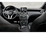 Mercedes-Benz A-klasse 180 AMG-styling | Trekhaak | Panoramadak | Half lederen bekleding | Parkeersensoren