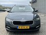 Skoda Octavia Combi 1.0 e-TSI Business Edition / Digitiaal dashboard / App connect / Navigatie / LED / Camera / Parkeersensoren V+A / **