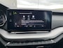 Skoda Octavia Combi 1.0 e-TSI Business Edition / Digitiaal dashboard / App connect / Navigatie / LED / Camera / Parkeersensoren V+A / **