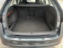 Skoda Octavia Combi 1.0 e-TSI Business Edition / Digitiaal dashboard / App connect / Navigatie / LED / Camera / Parkeersensoren V+A / **