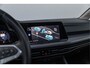 Volkswagen Golf 1.5 eTSI Style Pano LED Trekhaak Leder 18''