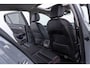 Volkswagen Golf 1.5 eTSI Style Pano LED Trekhaak Leder 18''