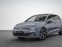Volkswagen Golf 1.5 eTSI Style Pano LED Trekhaak Leder 18''