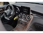 Mercedes-Benz GLC 250 d 4MATIC AMG Line | Luchtvering | Trekhaak | 2500kg trekgewicht | Camera | Stoelverwarming | Leer / Alcantara | NL auto!