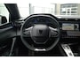 Peugeot e-308 GT | 8 jaar fabrieksgarantie of 160.000 kilometer op het accupakket | Achteruitrijcamera 180° (Visiopark 1) | Bekleding Alcantara/kunstleder